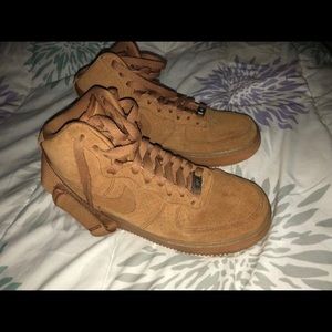 Nike Air Force 1 women’s 7.5